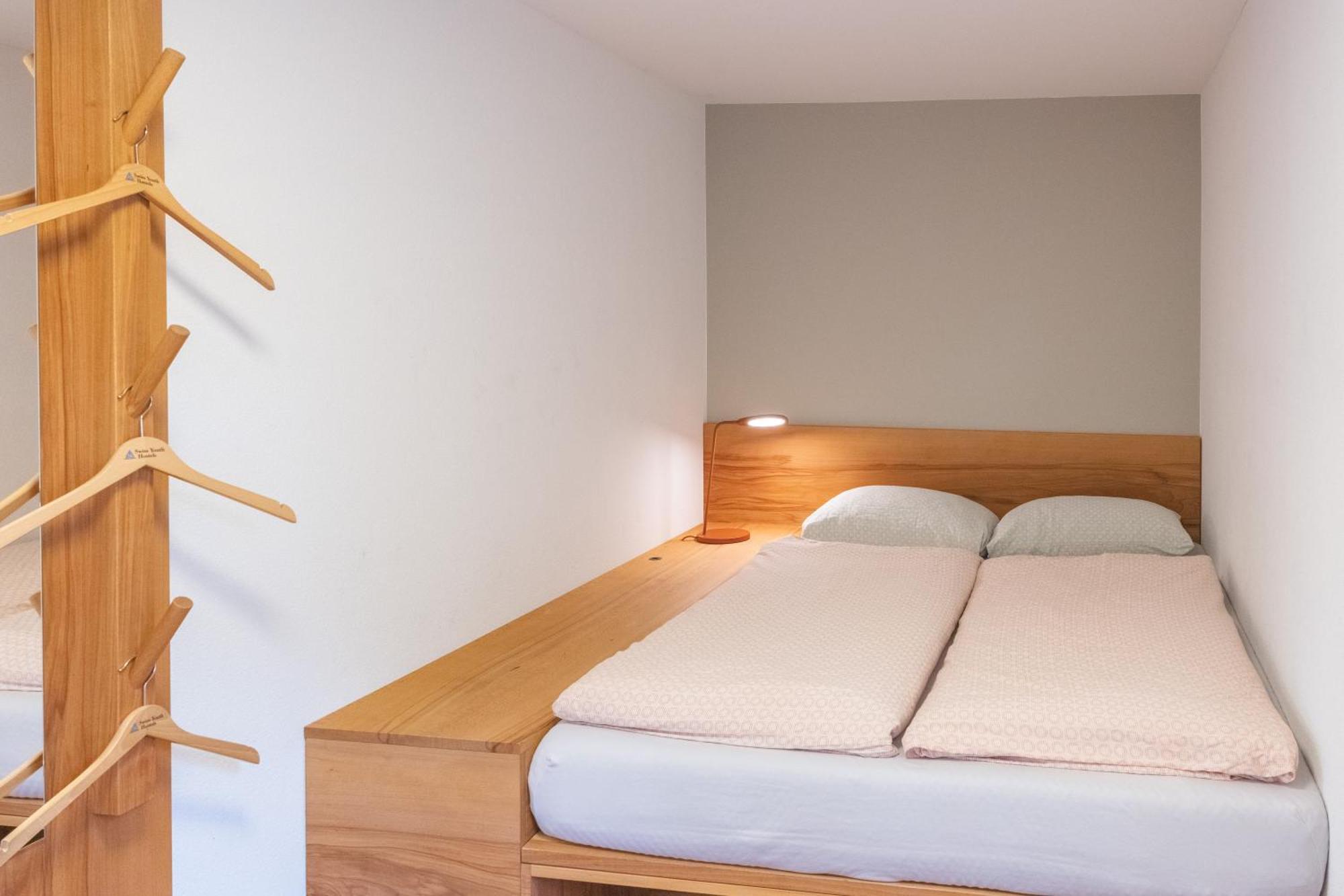 Brienz Youth Hostel Exterior photo